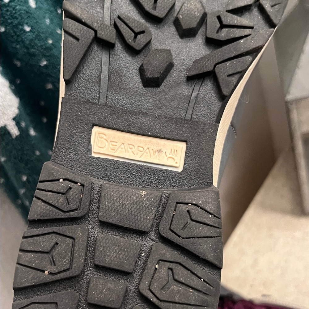 BearPaw Gray and Purple Leather Lined Winter Boots - Picture 6 of 8